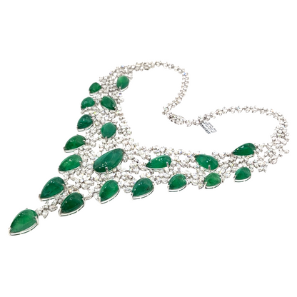 18KT WHITE GOLD DIAMOND ZAMBIAN EMERALD NECKLACE