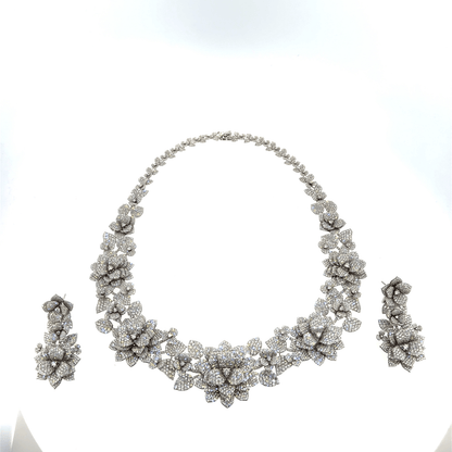 18KT WHITE GOLD DIAMOND NECKLACE