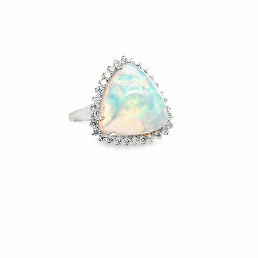 18KT WHITE GOLD DIAMOND ETHOPIAN OPAL RING