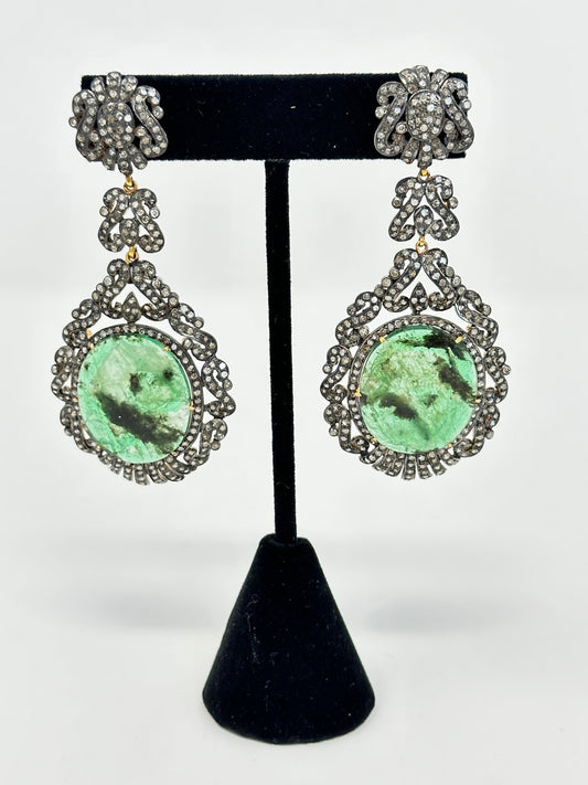 Emerald  and Diamond Earring