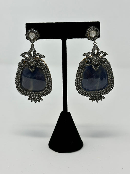 Blue Uma Sapphire and Diamond Earring